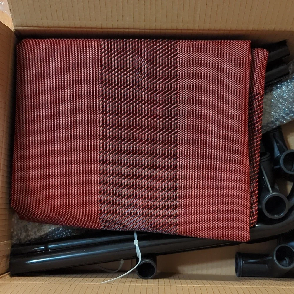 Raised Dog Bed Red 32x50 NEW